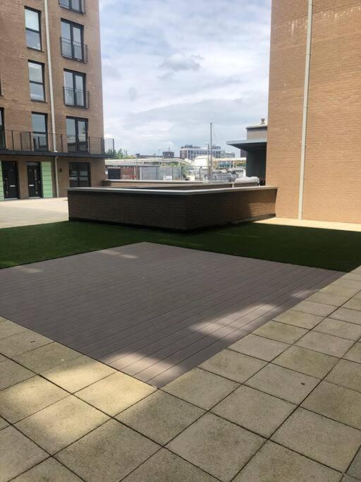 3 Bedroom Apartment Free Parking Manchester Luaran gambar